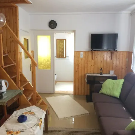 Holiday home Piroska Nyaralo