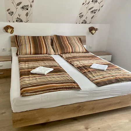 Holiday home Piroska Nyaralo *